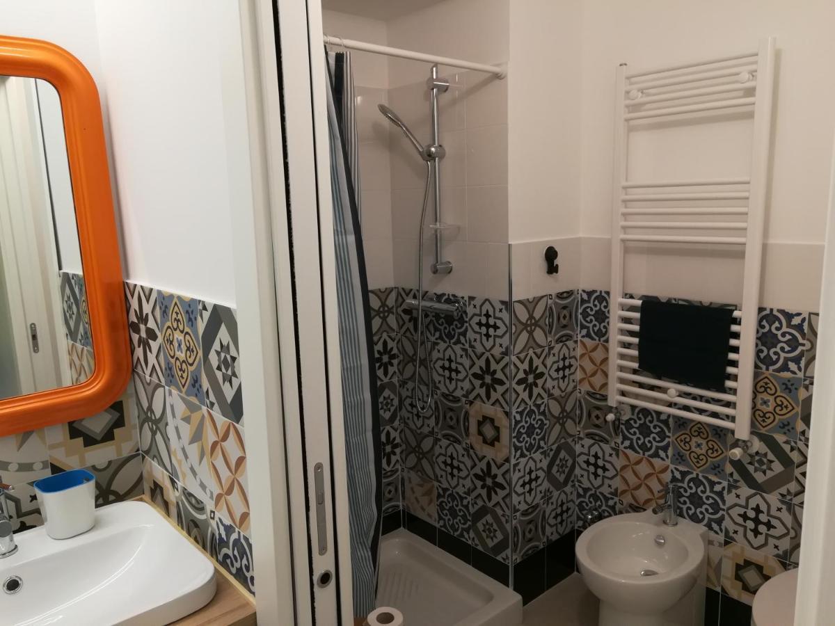 2 Lofts Guest House Турин Экстерьер фото